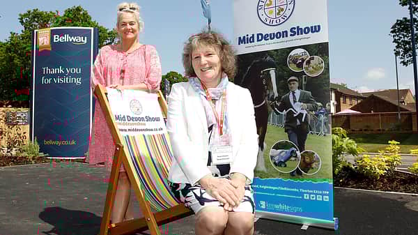 Media 2357 rosemary chanin and claire heaven robertsfox mill gardens