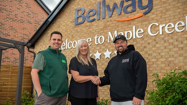 Media 2424 thames gateway fobbing show me love