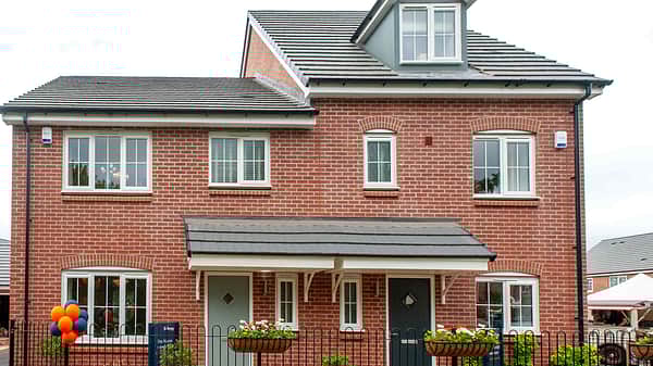 Media 2490 fox mill gardens showhome