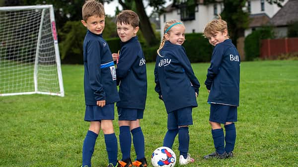 Media 2555 saha fc u7