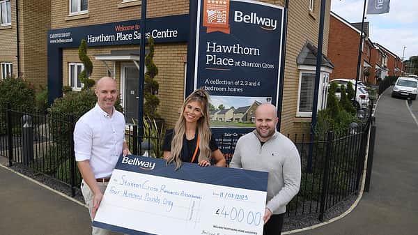 Media 2579 stanton cross ipad donation to fete