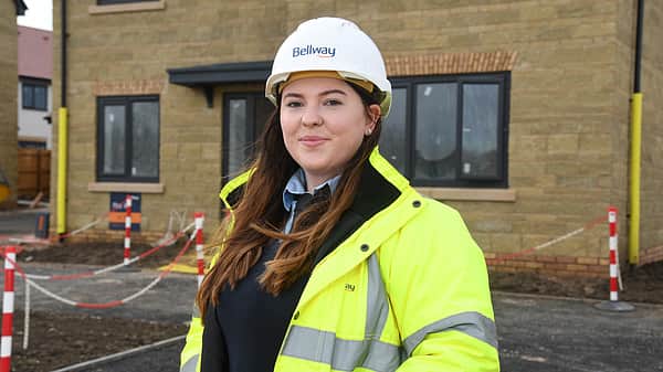 Media 3583 caitlin blair