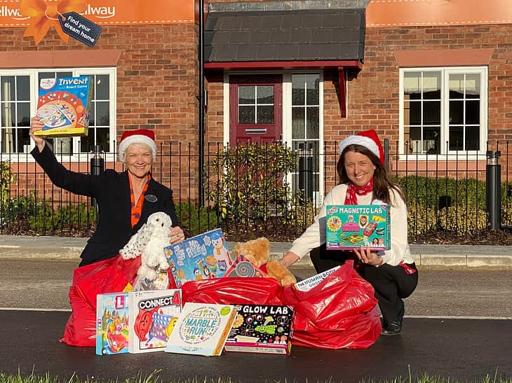 Media 2093 the toy appeal