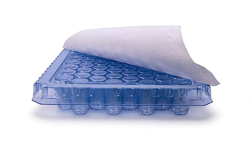 Adaptiq tray sterile vials 2 cutout