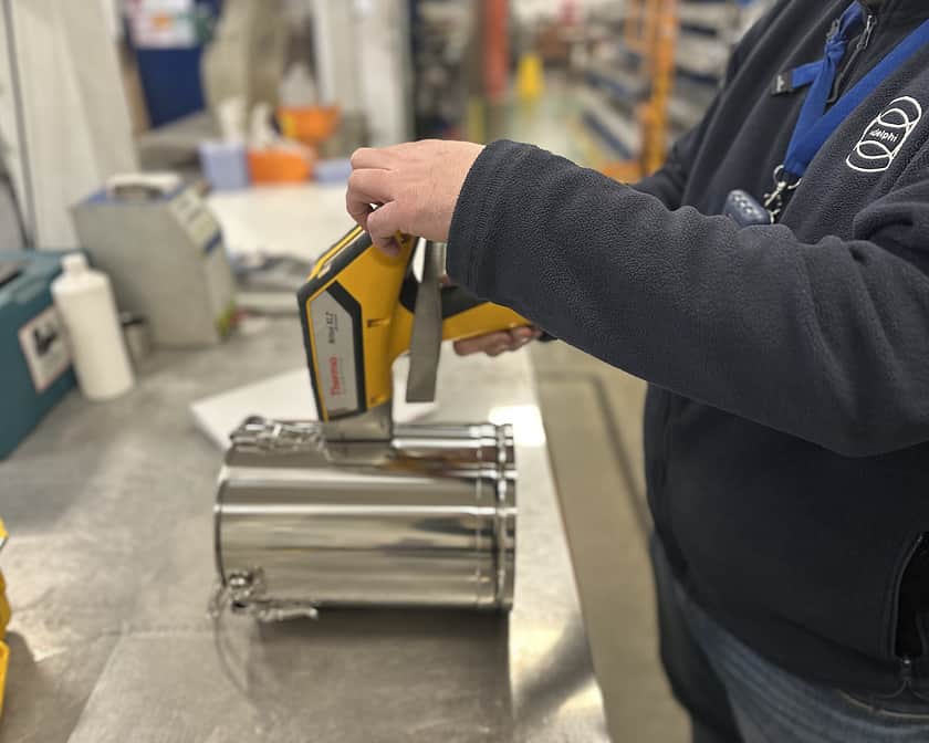 Machine Xray Taking Place