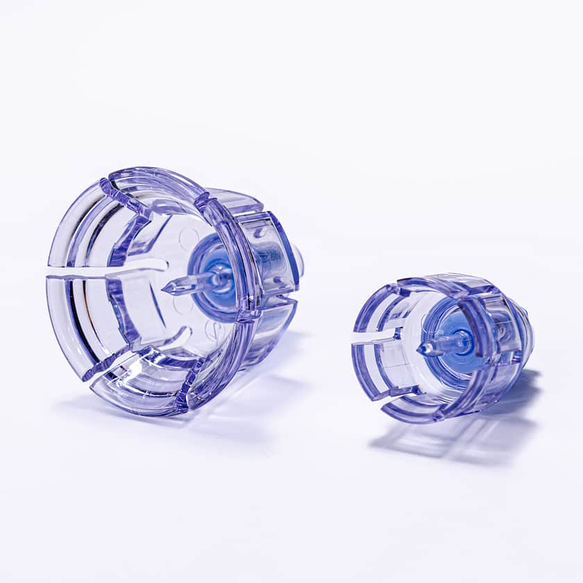 Swabable vial adapter 2