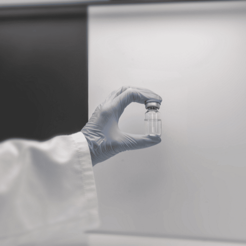 Apollo II Dimmable Liquid Inspection Unit In Use 600 x 600