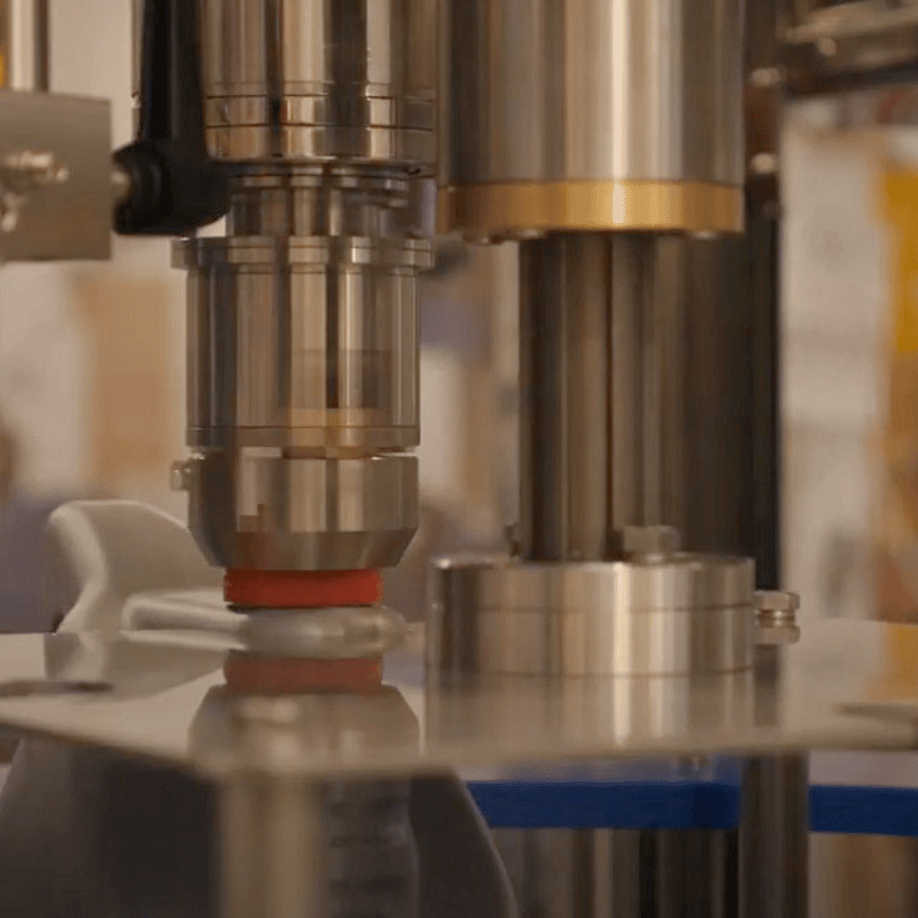 Mastercap Screw Caps 600 x 600