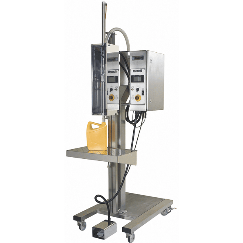 Semi Automatic Flowmeter Filler Front On Right Aligned with Bottle 600 x 600