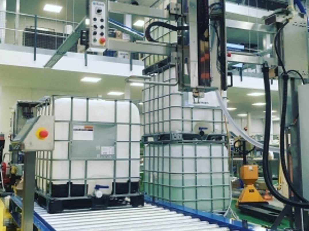 D401 D52 F 7273 4130 8188 CF32 AB8 C4 F4 E 300x300